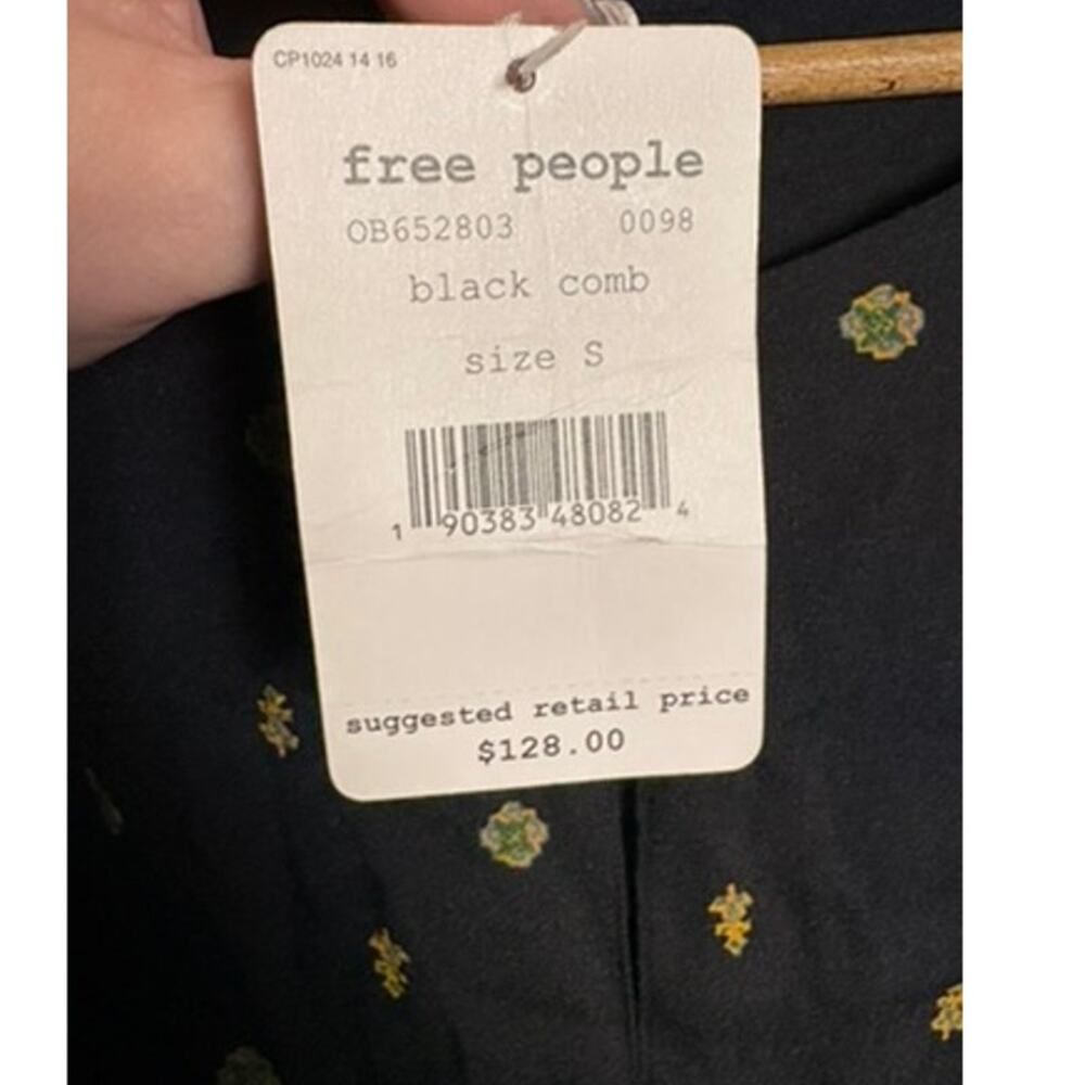NWT Free People Love Grows Front Button Long Sleeve Romper Black Floral - Picture 11 of 15